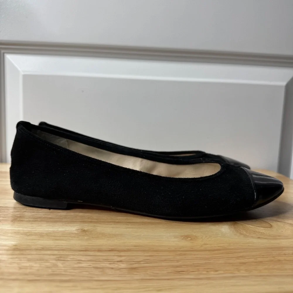 L.K. Bennett Flats Women's 38 7.5 Black Cap Toe Ballet Suede Comfort Designer